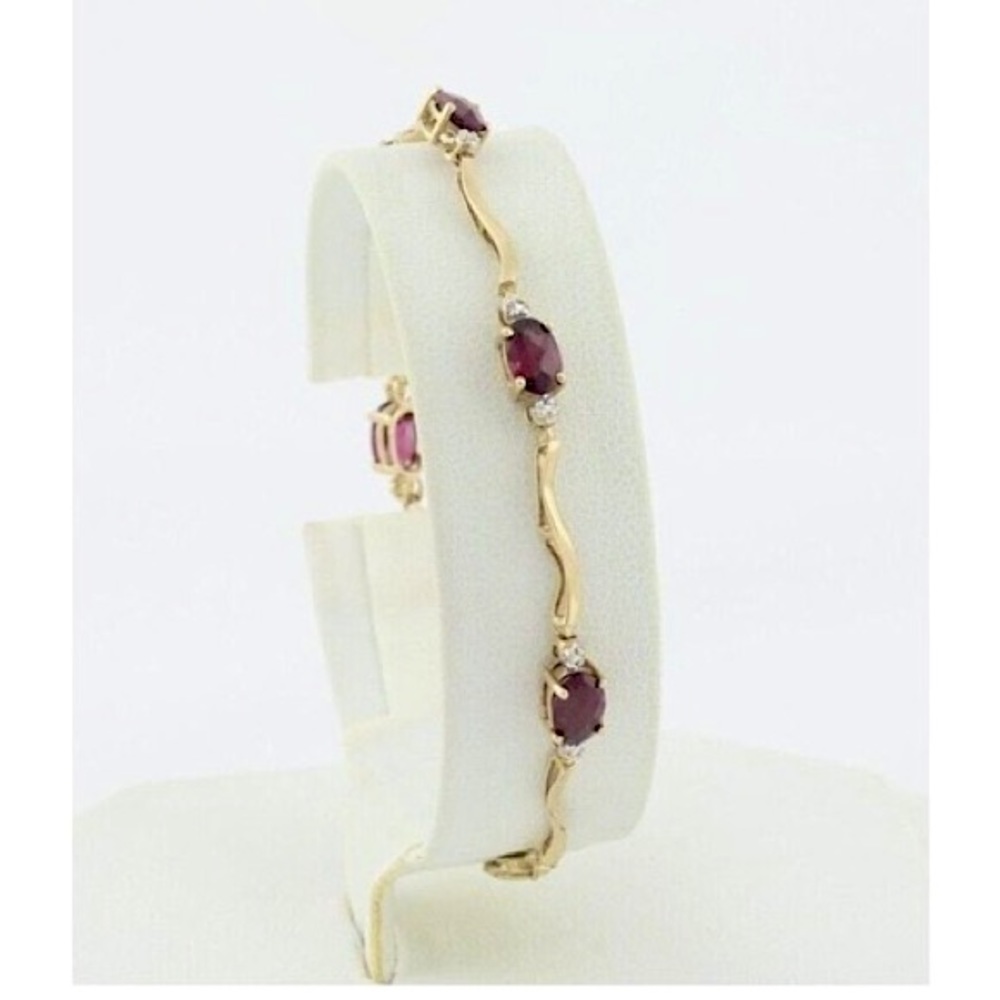 10K Yellow Gold Rhodolite Garnet Wavy Bracelet 7 inch long